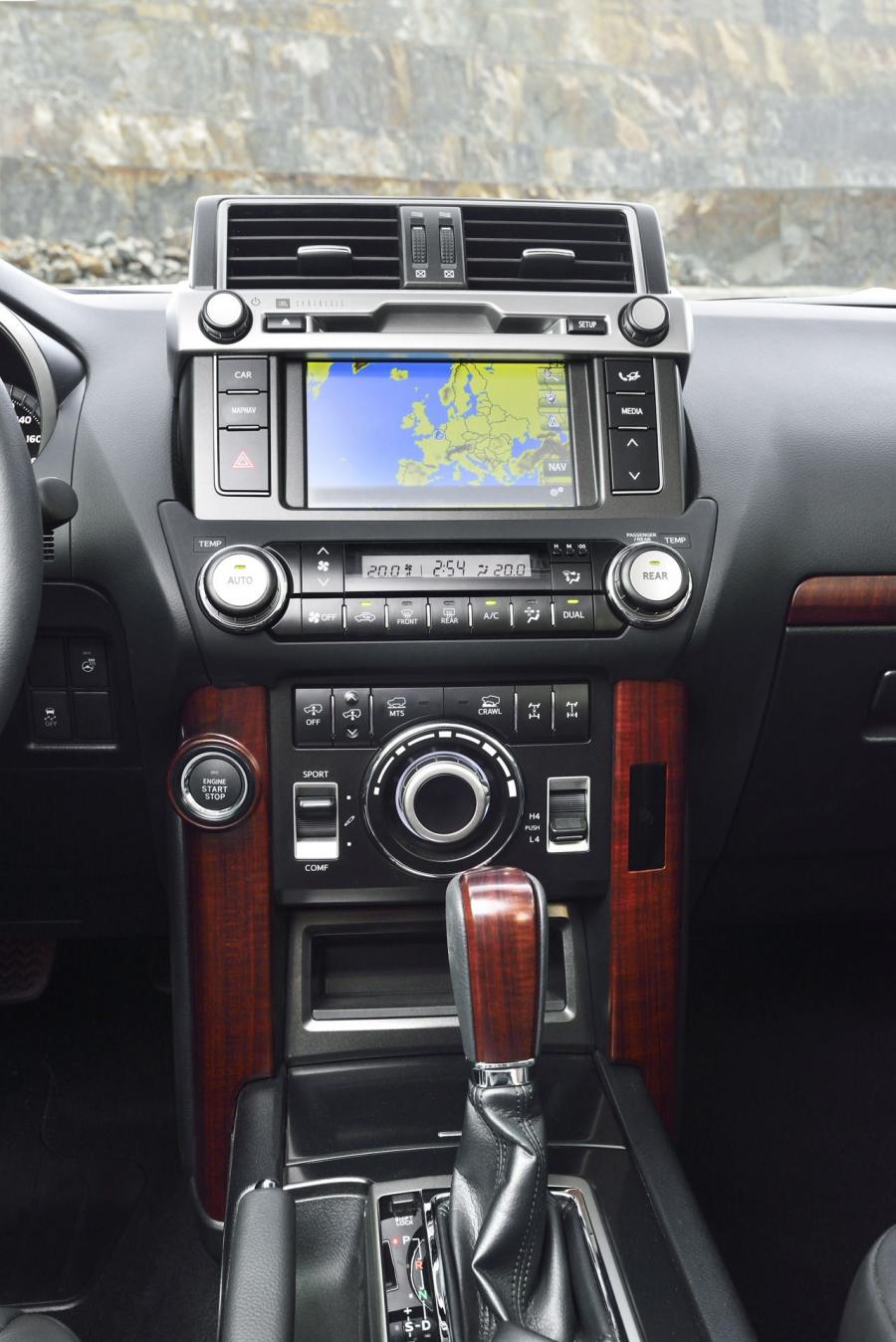  Toyota Land Cruiser Prado 2013 года  (фото 80 из 103)